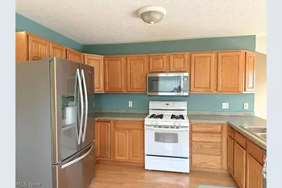 613 Ericston Court, Painesville, OH 44077 - Photo 7