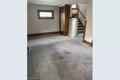 49 W Salome Avenue, Akron, OH 44310 - Photo 3