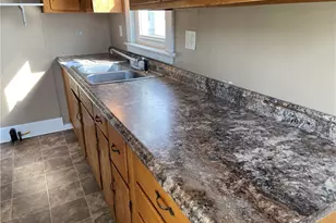 428 Chestnut St, Newcomerstown, OH 43832 - Photo 15