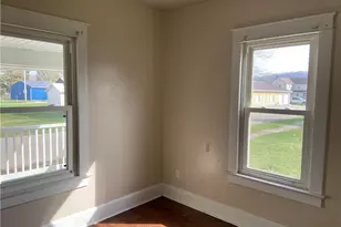 428 Chestnut St, Newcomerstown, OH 43832 - Photo 11