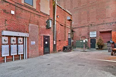 24 N Phelps Street, Youngstown, OH 44503 - Photo 45