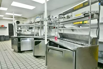 24 N Phelps Street, Youngstown, OH 44503 - Photo 29