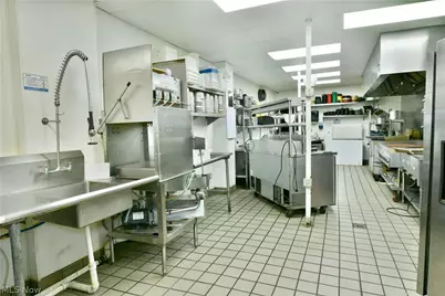 24 N Phelps Street, Youngstown, OH 44503 - Photo 33