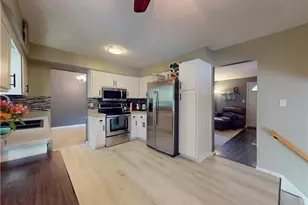 38280 Fox Run Dr, Solon, OH 44139 - Photo 11