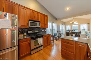 10218 Ridgeview Ct, Streetsboro, OH 44241 - Photo 15