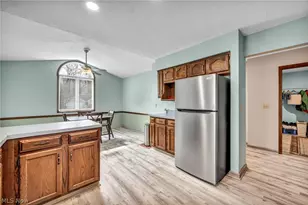 9841 Brookline Oval, Strongsville, OH 44136 - Photo 11