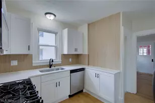 225 Shadyside Ct, Alliance, OH 44601 - Photo 17