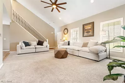 1054 East Avenue, Tallmadge, OH 44278 - Photo 9