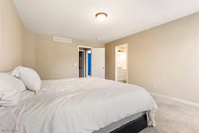 1054 East Avenue, Tallmadge, OH 44278 - Photo 27