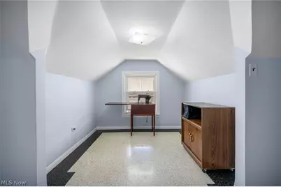 13019 Darlington Avenue, Garfield Heights, OH 44125 - Photo 15