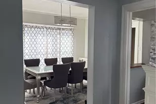 1460 Elmwood Ave, Oakwood, OH 44107 - Photo 5