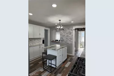 1460 Elmwood Avenue, Oakwood, OH 44107 - Photo 11