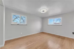 25515 Clubside Blvd, North Olmsted, OH 44070 - Photo 21