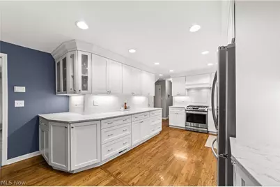 21975 Calverton Road, Huber Heights, OH 44122 - Photo 11