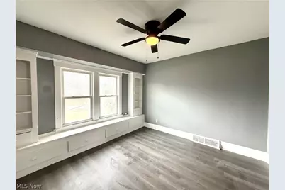 12005 Farringdon Avenue, Loveland, OH 44105 - Photo 3