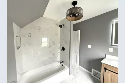 12005 Farringdon Avenue, Loveland, OH 44105 - Photo 11