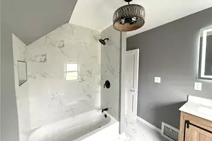 12005 Farringdon Ave, Loveland, OH 44105 - Photo 11