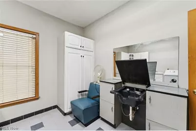 678 Wall Road, Wadsworth, OH 44281 - Photo 17