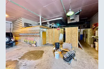 1234 Brittain Road, Akron, OH 44310 - Photo 41