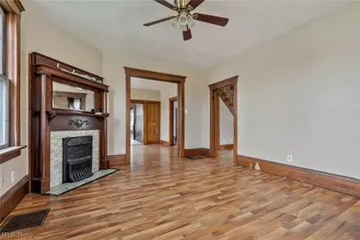 12020 Easton Street NE, Alliance, OH 44601 - Photo 11