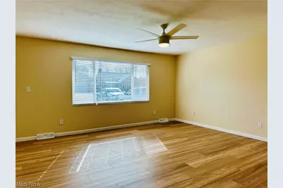 4913 Dunsmore Avenue, Ashtabula, OH 44004 - Photo 7