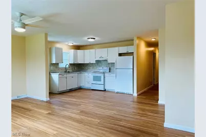 4913 Dunsmore Avenue, Ashtabula, OH 44004 - Photo 9