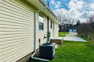 4913 Dunsmore Ave, Ashtabula, OH 44004 - Photo 3