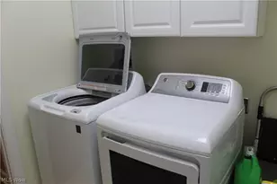 730 57th St, Vienna, WV 26105 - Photo 13