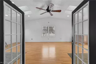 4885 Will Dr, New Franklin, OH 44319 - Photo 15