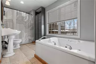 4885 Will Dr, New Franklin, OH 44319 - Photo 21