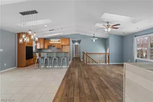 4885 Will Dr, New Franklin, OH 44319 - Photo 9