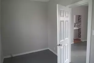 5137 Miller Ave, Maple Heights, OH 44137 - Photo 7