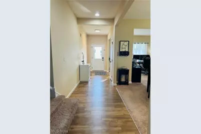 8721 Summer Wind Lane, Mentor, OH 44060 - Photo 7