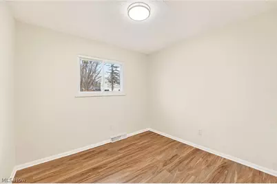 1424 Roosevelt Avenue, Brunswick, OH 44212 - Photo 17