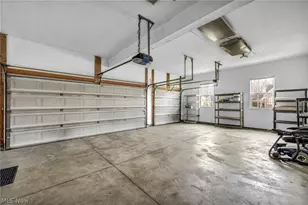 7312 Warblers Ln, North Ridgeville, OH 44039 - Photo 37