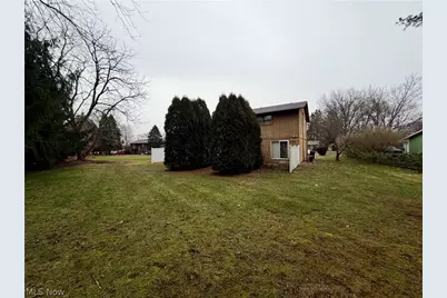 792 Kingwood Drive NE, Bolivar, OH 44612 - Photo 11