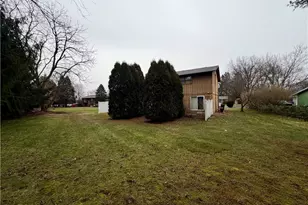 792 Kingwood Dr NE, Bolivar, OH 44612 - Photo 11