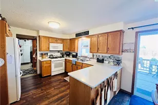 2484 Fox Wood Dr, Ashland, OH 44805 - Photo 9