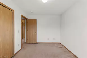 909 Lake Terrace Dr, Painesville, OH 44077 - Photo 25