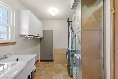 909 Lake Terrace Drive, Painesville, OH 44077 - Photo 17