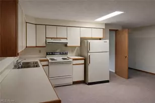 8920 York Rd, North Royalton, OH 44133 - Photo 31