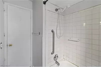 5571 Oakwood Avenue, Maple Heights, OH 44137 - Photo 21