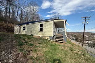 1006 Myrtle St, Parkersburg, WV 26101 - Photo 3