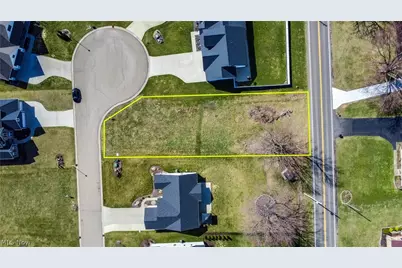 5727 Shadow Ridge Circle NW, North Canton, OH 44720 - Photo 3