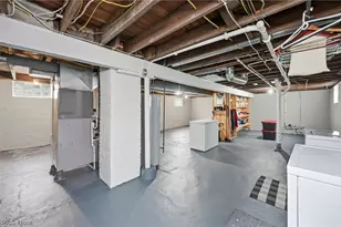 1156 Parkside Dr, Alliance, OH 44601 - Photo 37