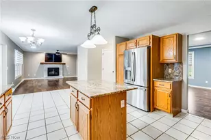 25 Willow Bend Dr, Canfield, OH 44406 - Photo 7