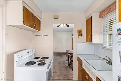 4526 W 172nd Street, Loveland, OH 44135 - Photo 11