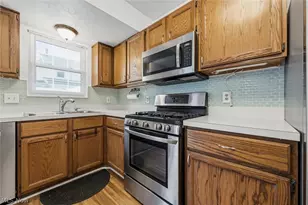 37608 Sturbridge Ln, Willoughby, OH 44094 - Photo 13