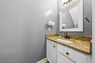 37608 Sturbridge Ln, Willoughby, OH 44094 - Photo 29