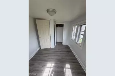 722 John, Coshocton, OH 43812 - Photo 9